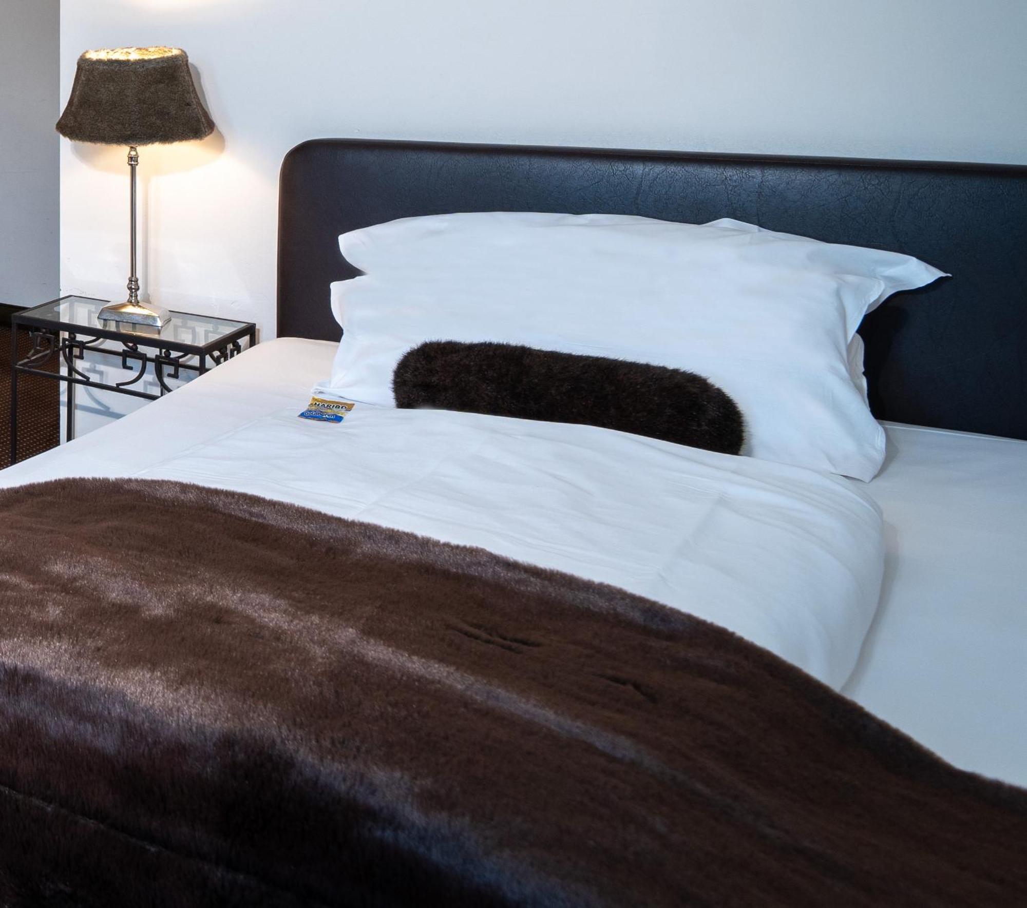 Hotel Medo Koeln Экстерьер фото
