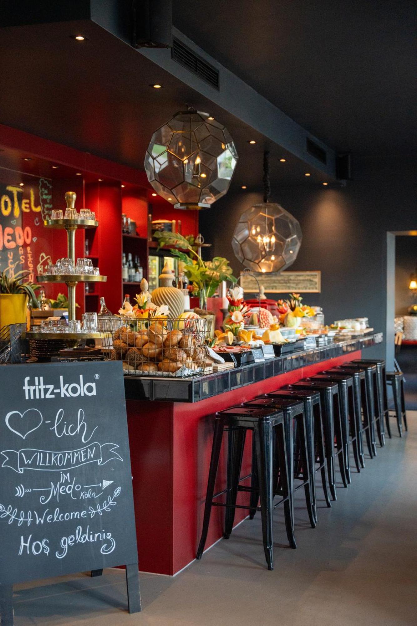 Hotel Medo Koeln Экстерьер фото